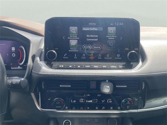 Used 2022 Nissan Rogue Platinum w/ Head-Up Display Package image 12