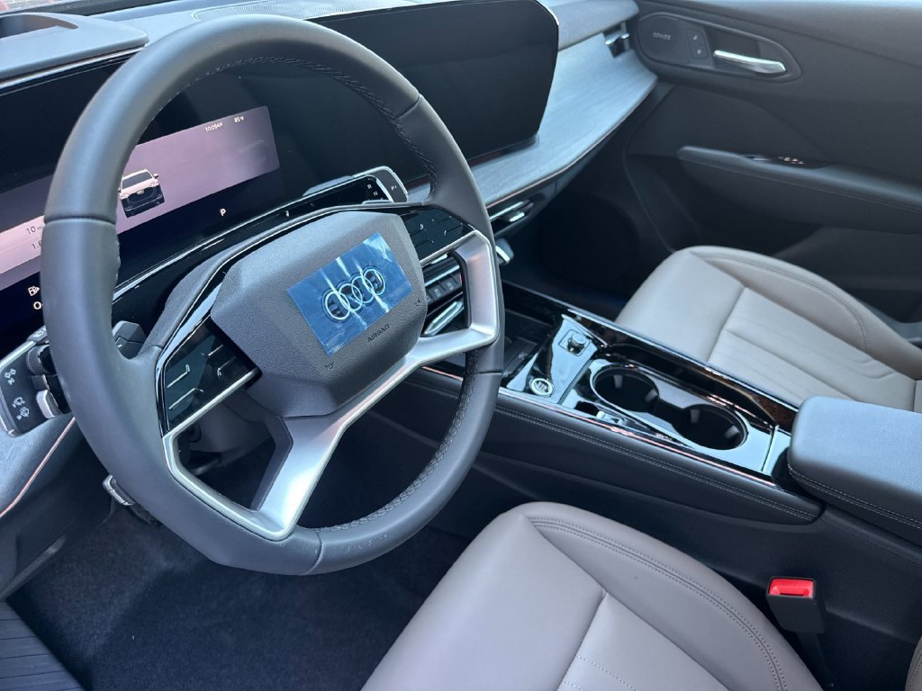New 2026 Audi Q3 quattro 2.0T AWD/4WD image 11