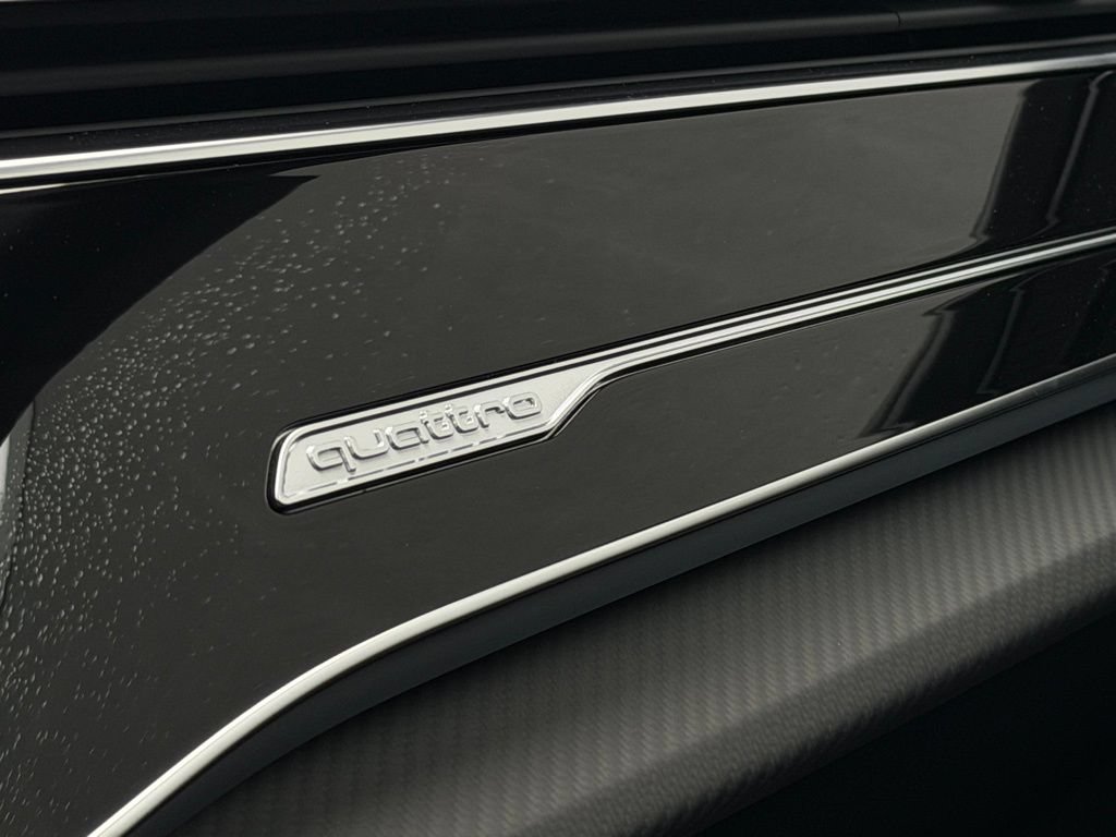 New 2026 Audi RS Q8 performance AWD/4WD image 30