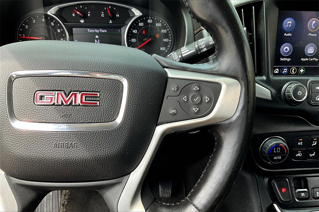 Used 2020 GMC Terrain SLT image 18