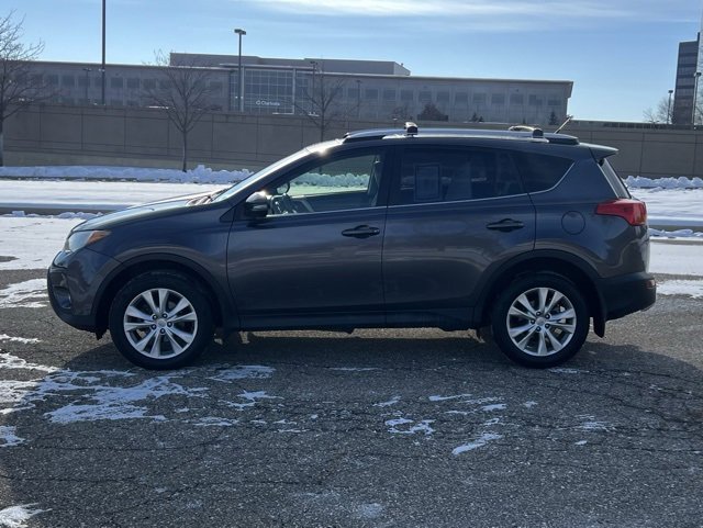 Used 2015 Toyota RAV4 Limited image 4
