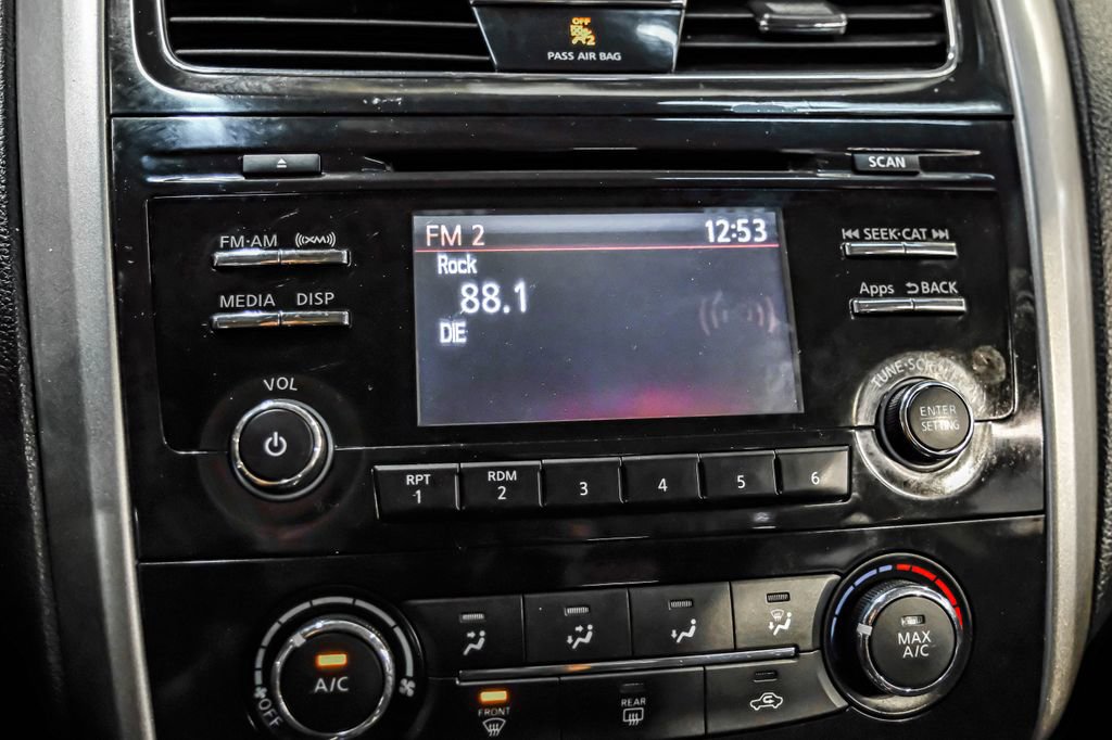 Used 2015 Nissan Altima 2.5 S w/ Special Edition Package FWD image 25