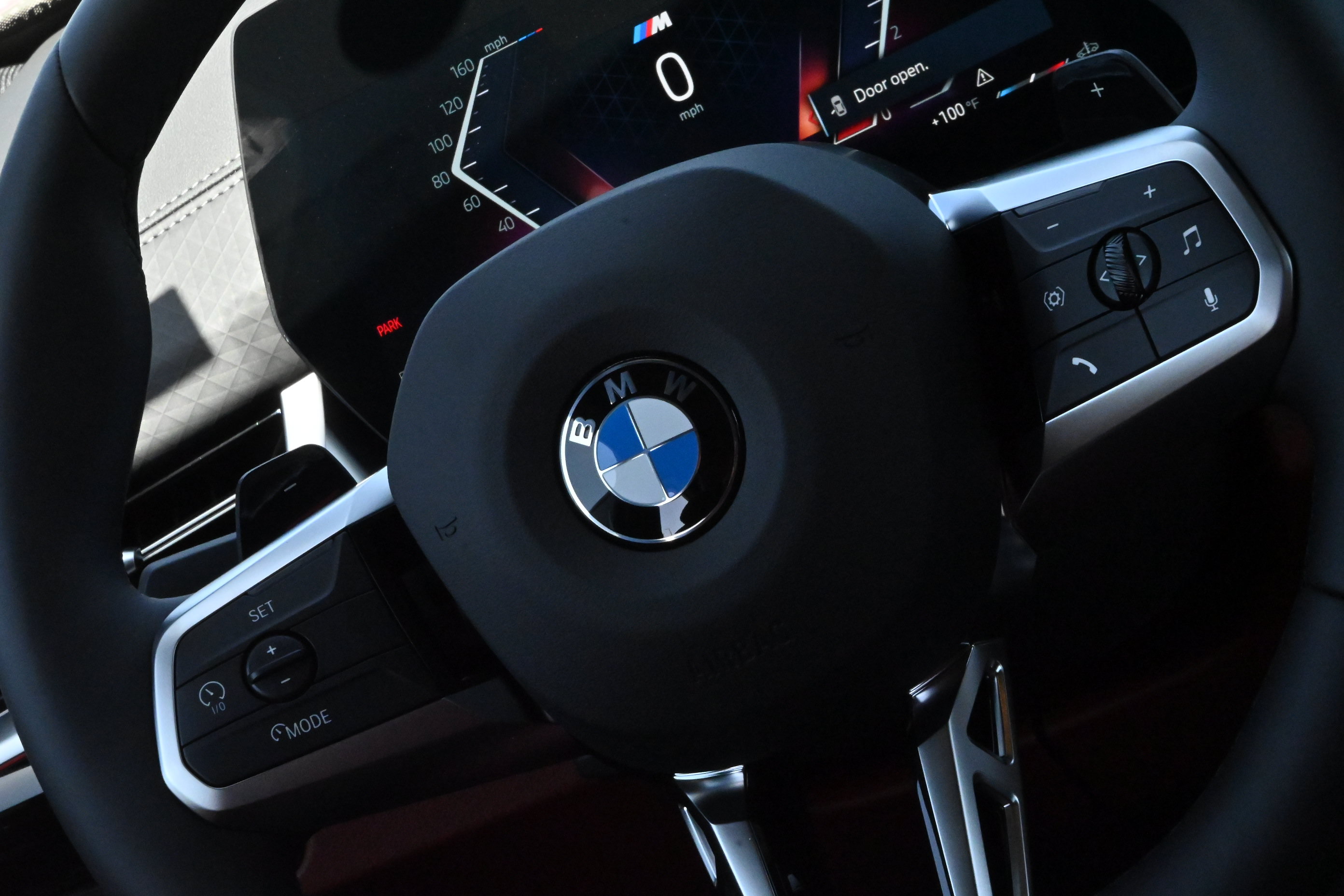 New 2026 BMW X2 xDrive28i w/ Technology Package AWD/4WD image 23