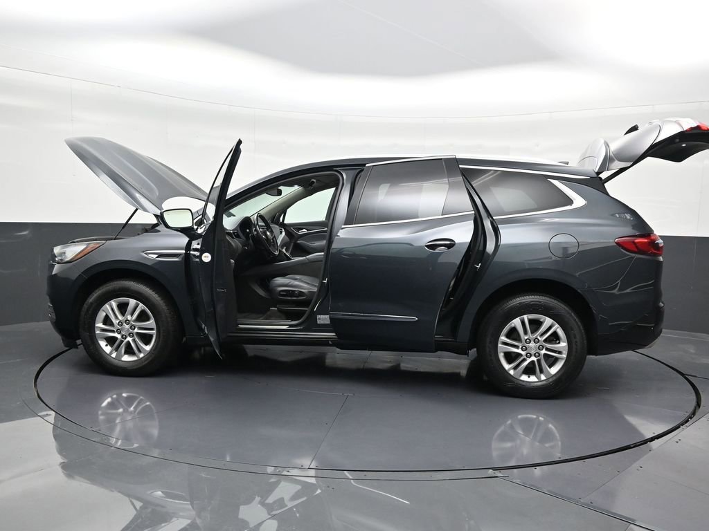 Used 2020 Buick Enclave Essence image 36