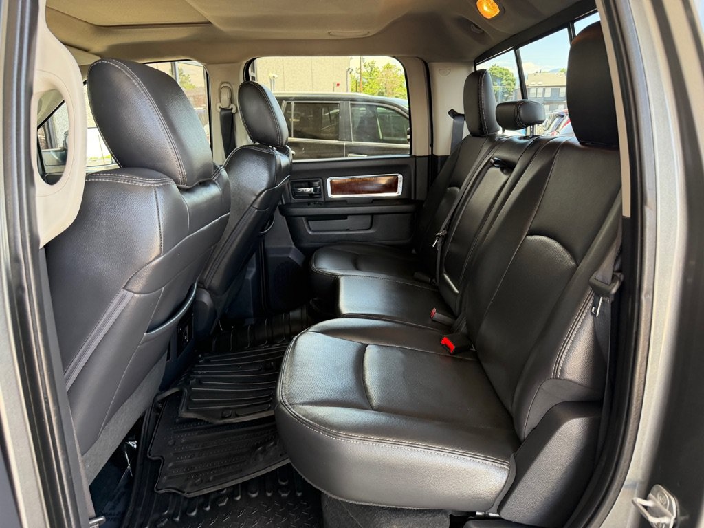 Used 2012 RAM 3500 Laramie RWD image 23