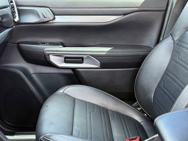 Used 2024 Ford Ranger Lariat w/ FX4 Off-Road Package image 12