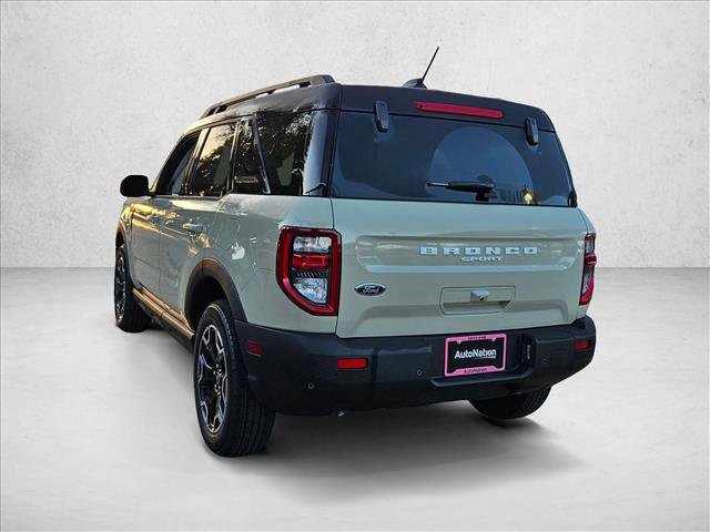 New 2025 Ford Bronco Sport Outer Banks image 9