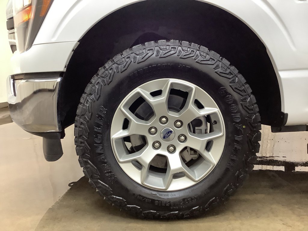Used 2023 Ford F150 XLT AWD/4WD image 27