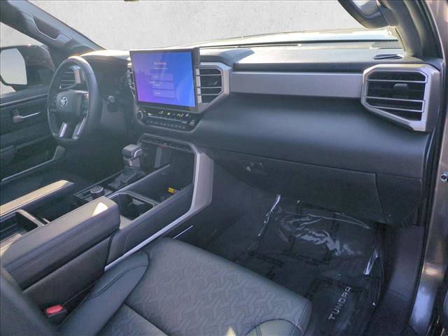 Used 2025 Toyota Tundra Limited AWD/4WD image 23