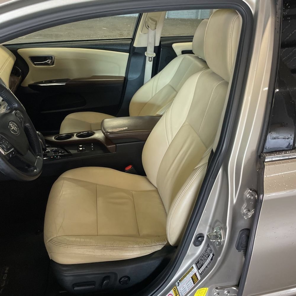 Used 2015 Toyota Avalon XLE Premium FWD image 5