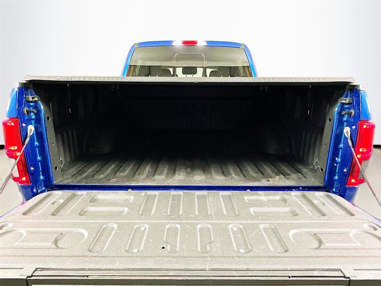 Used 2018 Ford F150 Lariat w/ Equipment Group 502A Luxury image 26