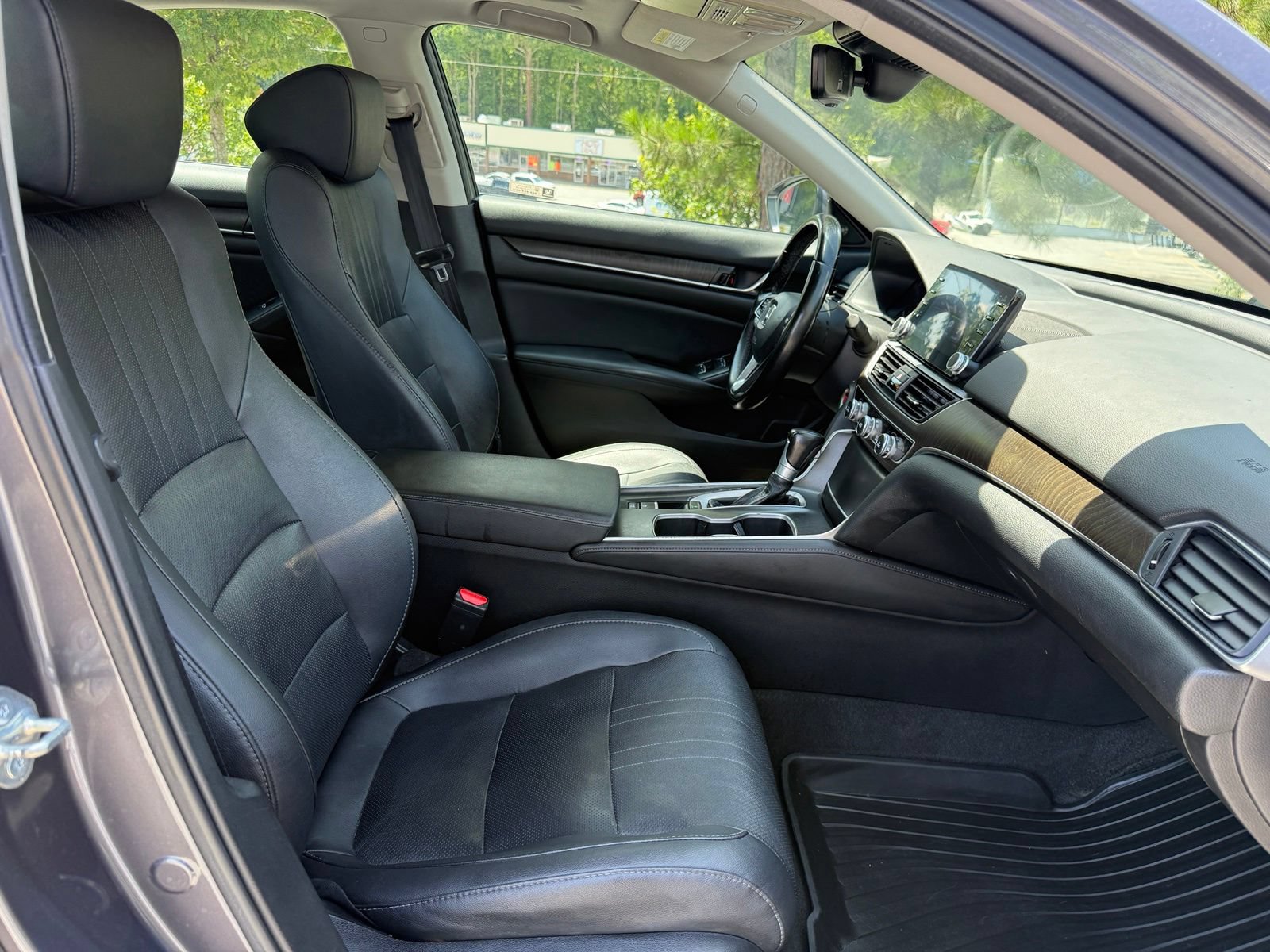 Used 2020 Honda Accord EX-L image 36