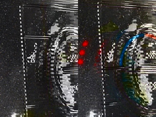 New 2025 Nissan Pathfinder SV image 35