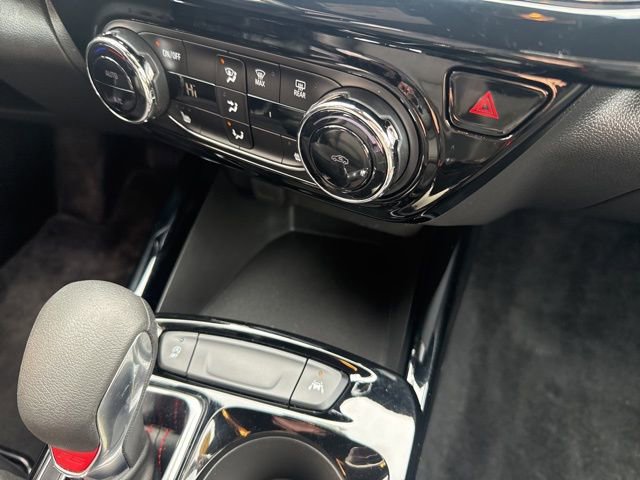 Used 2024 Chevrolet Trax RS w/ Driver Confidence Package FWD image 23