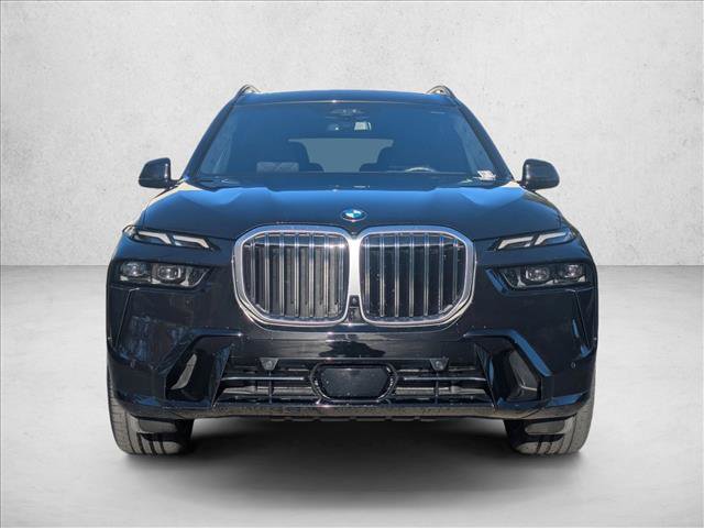 Used 2025 BMW X7 xDrive40i w/ M Sport Package image 2