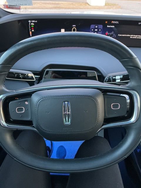 Used 2024 Lincoln Nautilus Reserve w/ Equipment Group 202A image 26