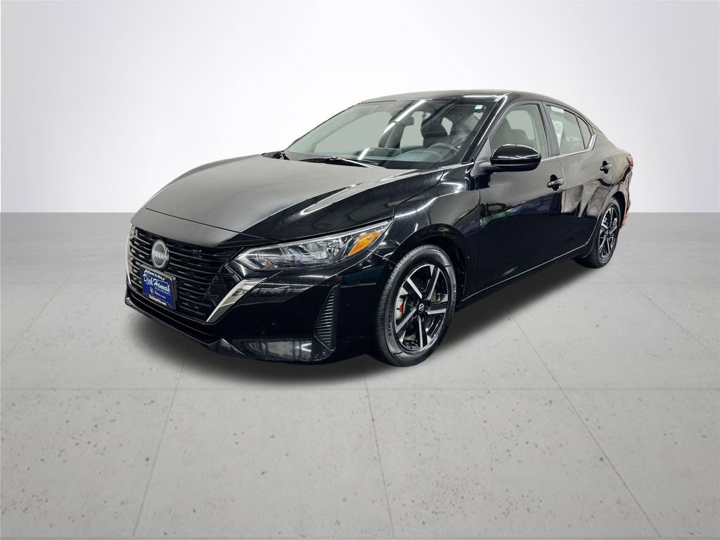 Used 2024 Nissan Sentra SV image 2
