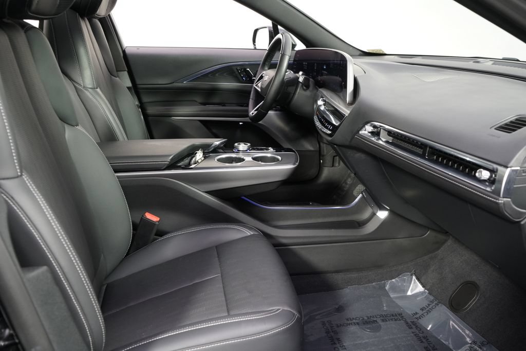 Certified 2024 Cadillac Lyriq Luxury w/ LPO, Floor Liner Package AWD/4WD image 16