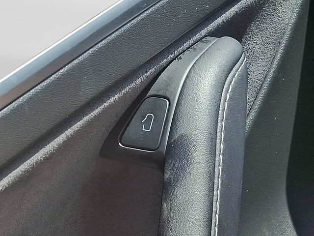 Used 2023 Tesla Model 3 Performance AWD/4WD image 24