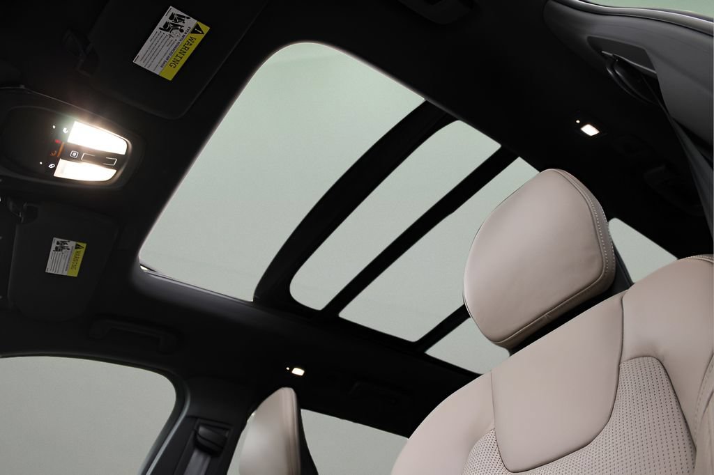 New 2026 Volvo XC90 B6 Ultra w/ Protection Package AWD/4WD image 40