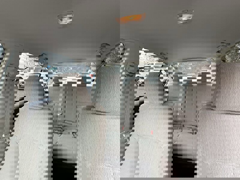 Used 2013 Subaru Legacy 2.5i Premium image 16