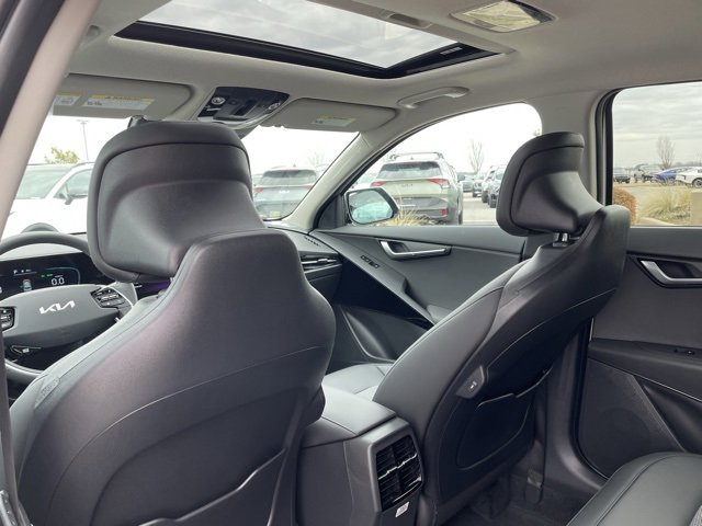 New 2025 Kia Niro EX Touring image 26