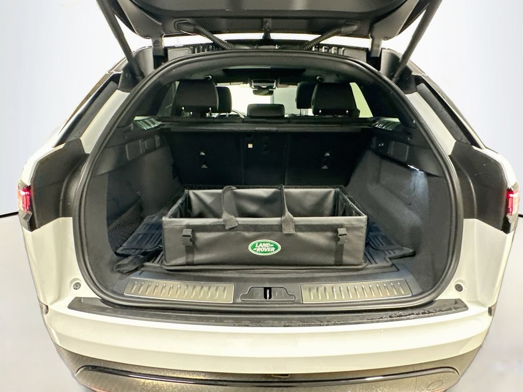 Used 2026 Land Rover Range Rover Velar Dynamic SE AWD/4WD image 27