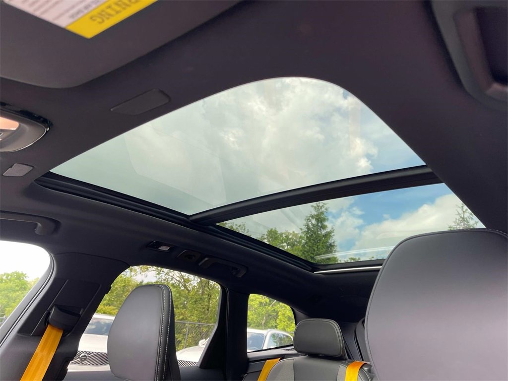 Used 2024 Volvo XC60 T8 Polestar w/ Protection Package Premier image 26