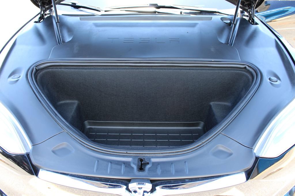 Used 2020 Tesla Model S Long Range Plus image 19