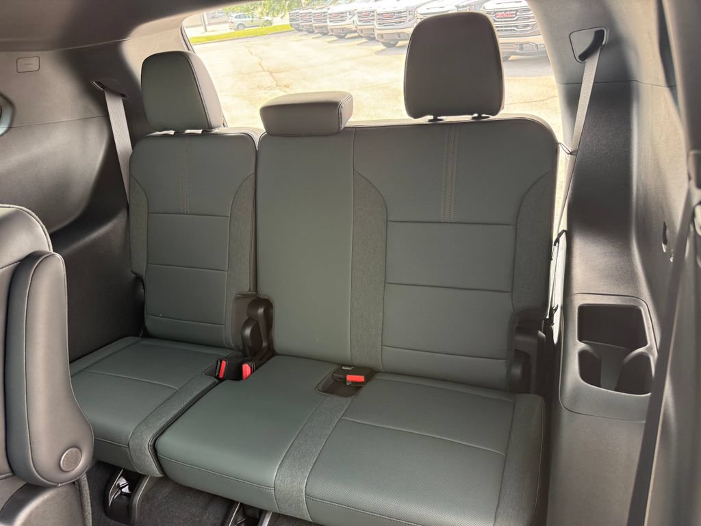 New 2026 GMC Acadia AT4 w/ Luxury Package AWD/4WD image 20