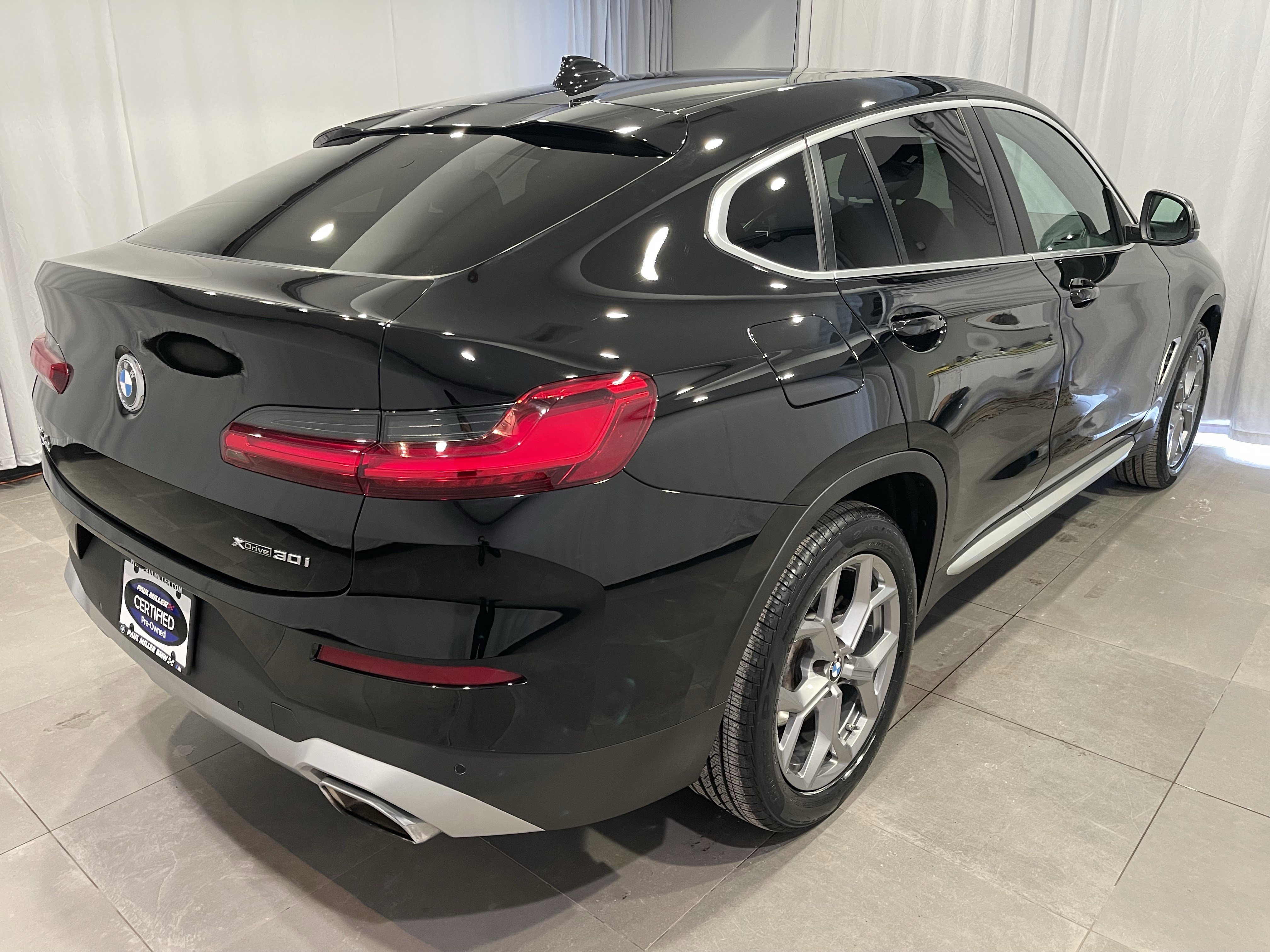 Used 2023 BMW X4 xDrive30i w/ Premium Package image 7