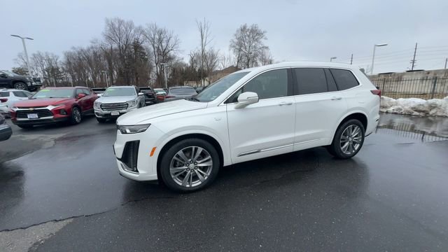 Certified 2023 Cadillac XT6 Premium Luxury image 4