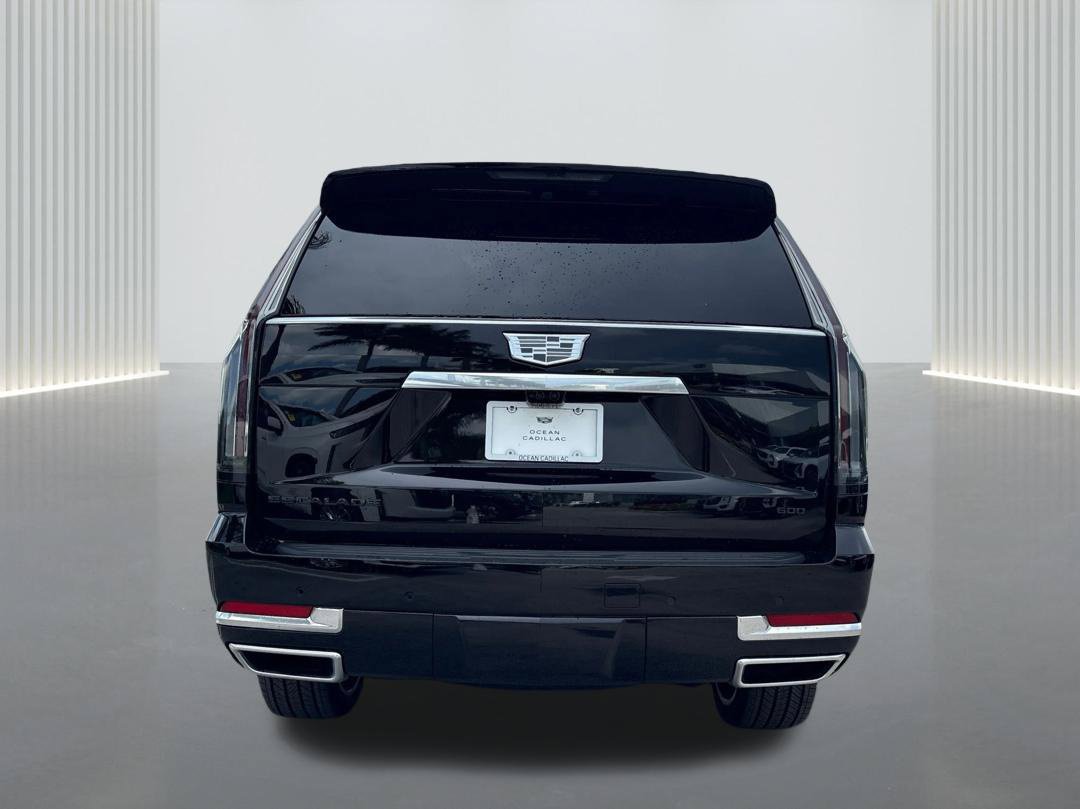 New 2026 Cadillac Escalade Luxury w/ LPO, Radiant Package AWD/4WD image 6