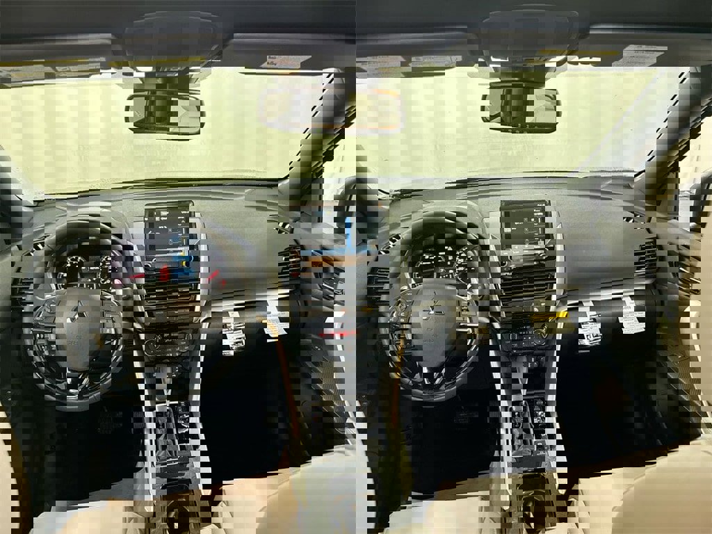 New 2026 Mitsubishi Eclipse Cross SEL image 21