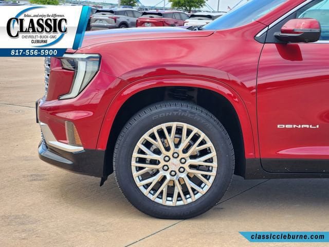 Used 2025 GMC Acadia Denali w/ LPO, Floor Liner Package AWD/4WD image 12