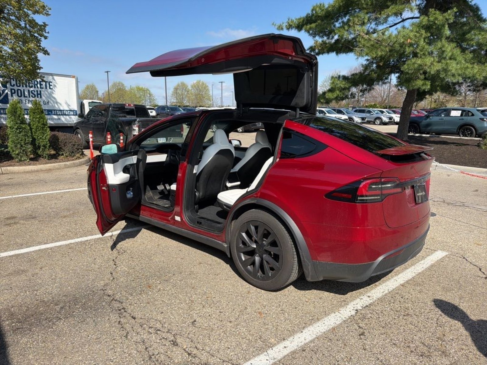 Used 2023 Tesla Model X image 6