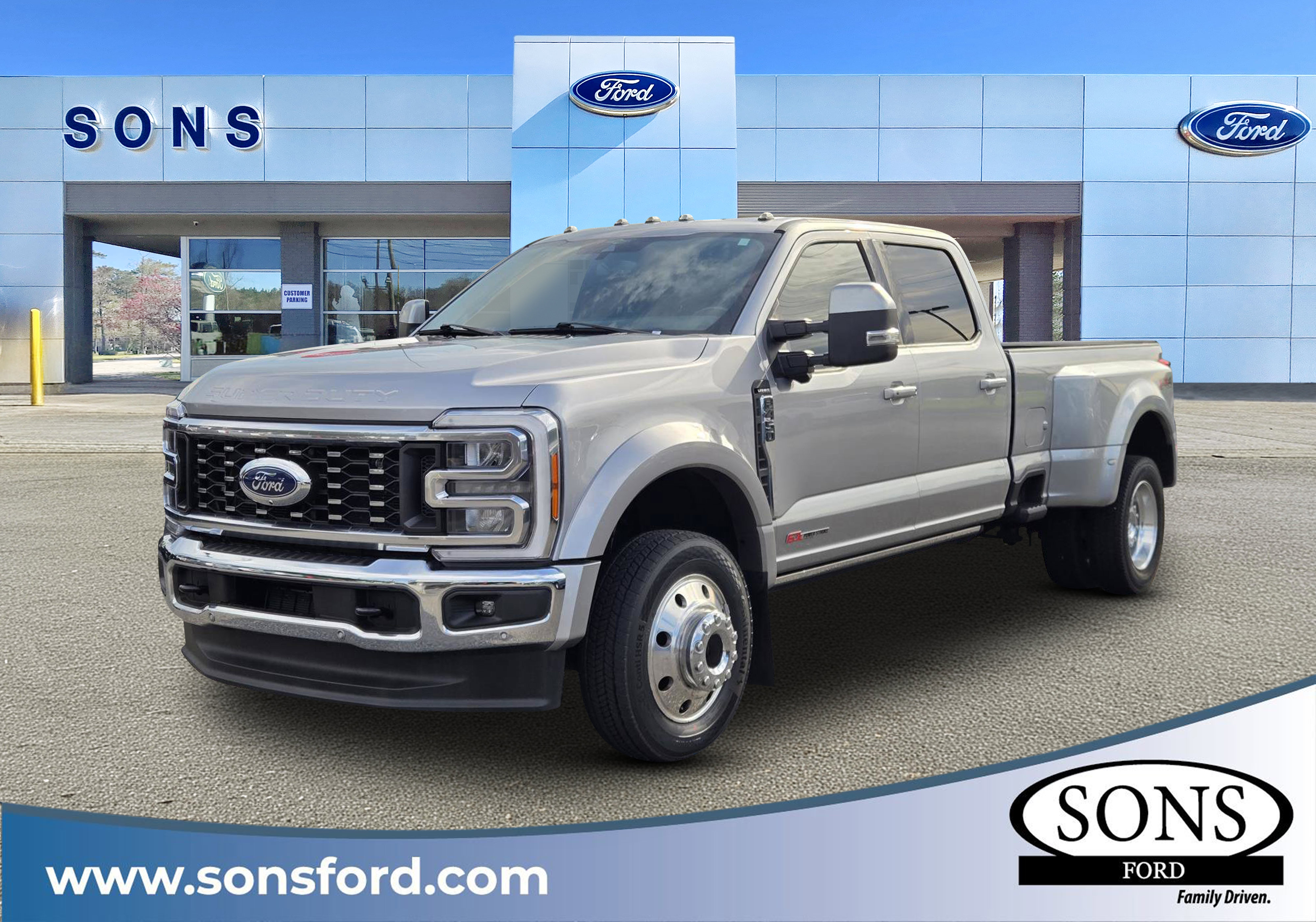 Used 2023 Ford F450 Lariat w/ Lariat Ultimate Package AWD/4WD image 1
