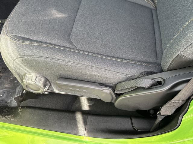 Used 2025 Jeep Wrangler Willys image 27