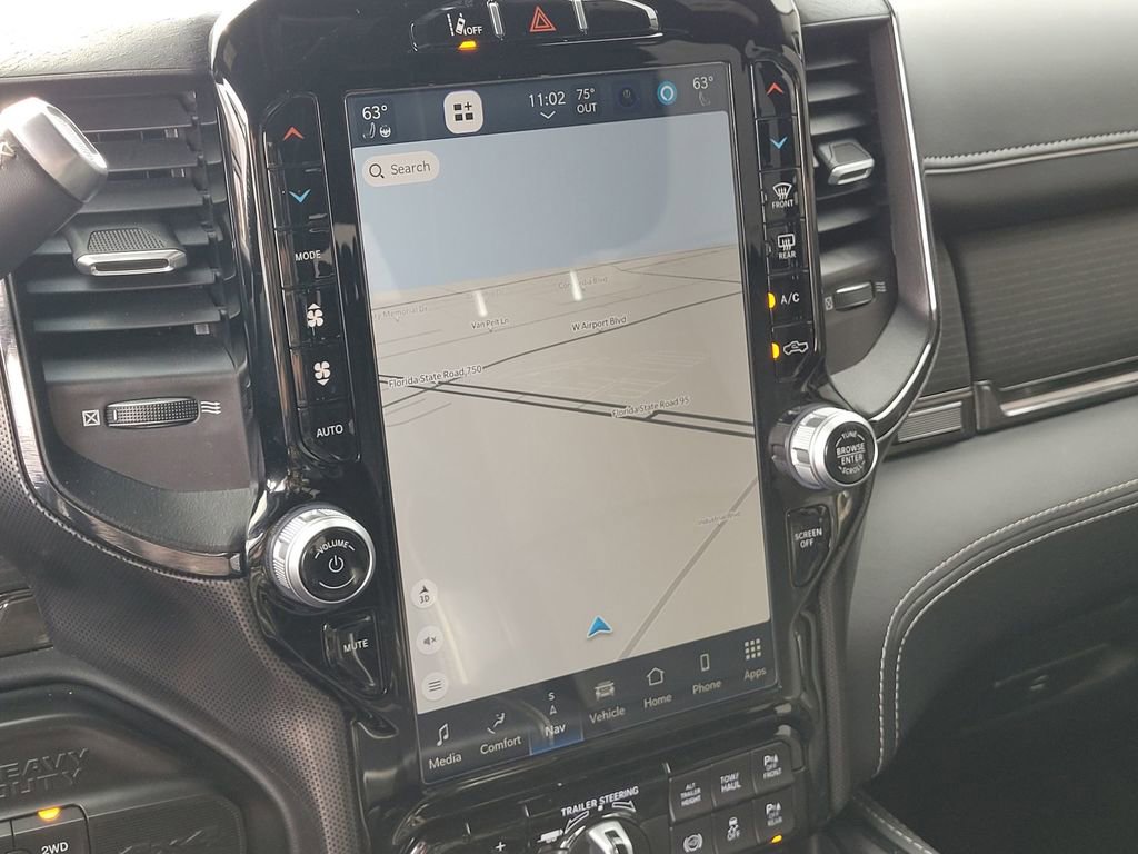 Used 2024 RAM 2500 Limited image 23