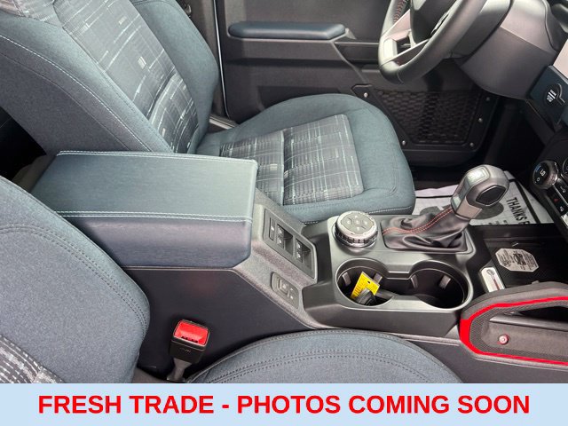 Used 2025 Ford Bronco Heritage Edition AWD/4WD image 36