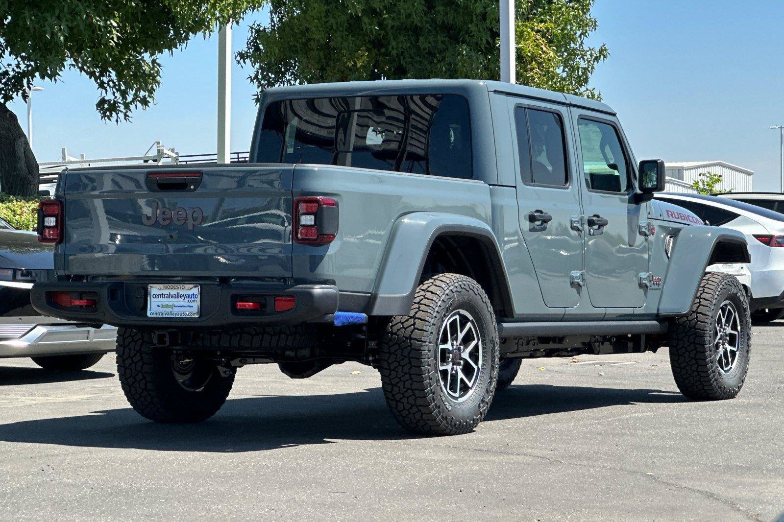New 2026 Jeep Gladiator Rubicon AWD/4WD image 3