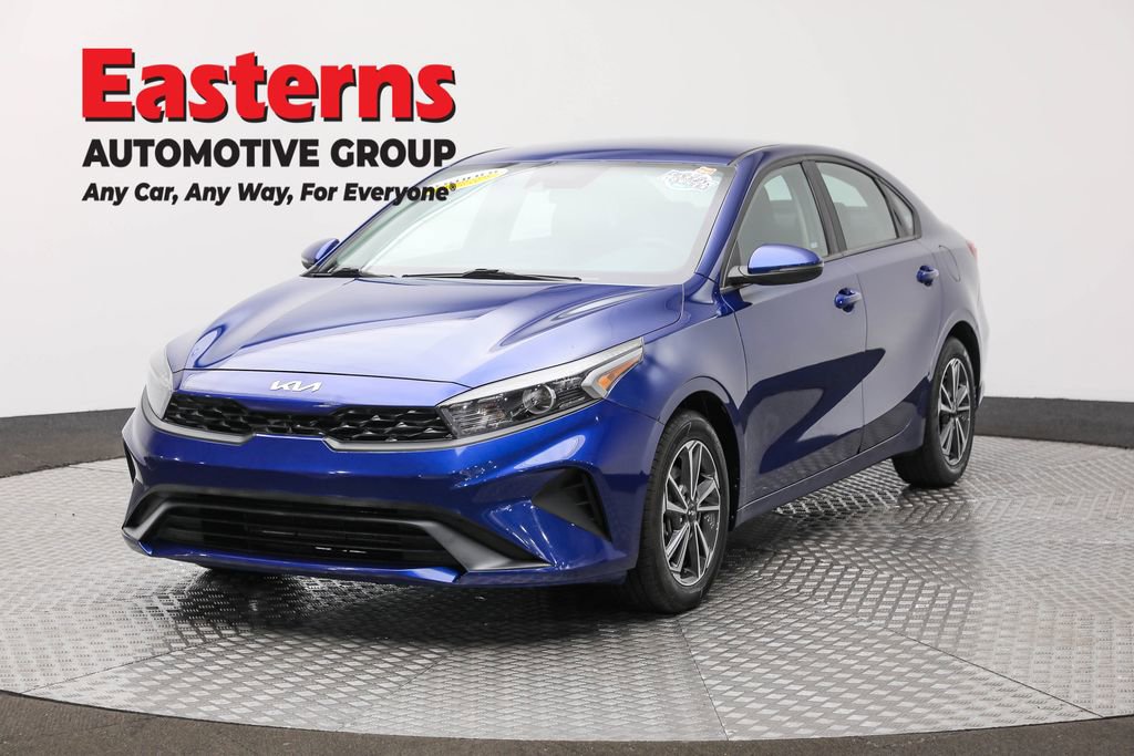 Used 2022 Kia Forte LXS w/ LXS Technology Package image 1