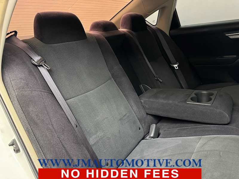 Used 2013 Nissan Altima 2.5 SV FWD image 17