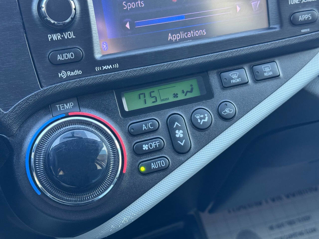 Used 2012 Toyota Prius C Three FWD image 19