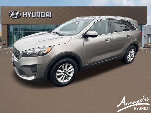 Used 2019 Kia Sorento LX w/ LX Convenience Package image 1