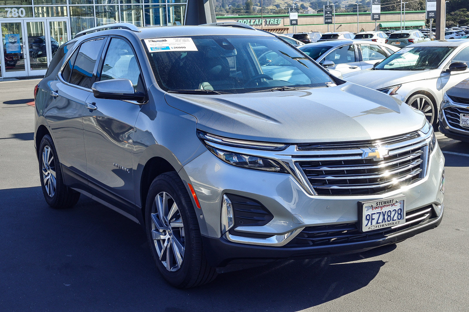 Used 2023 Chevrolet Equinox Premier image 20