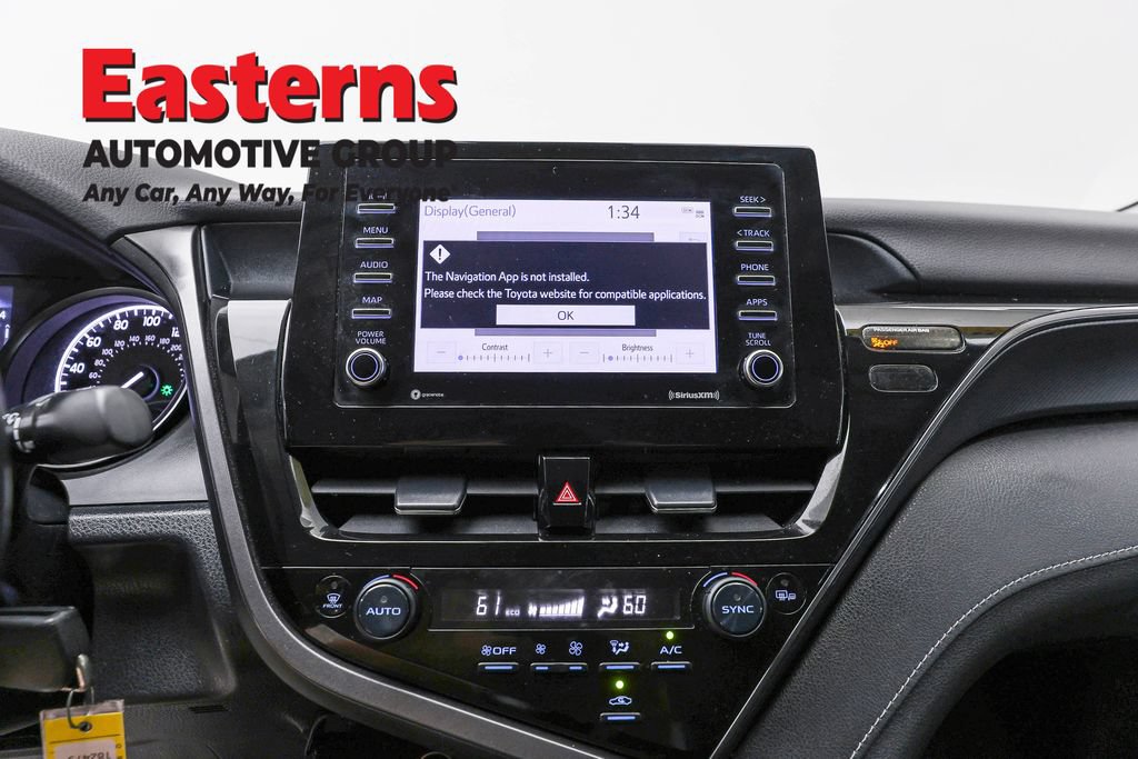 Used 2023 Toyota Camry SE FWD image 13