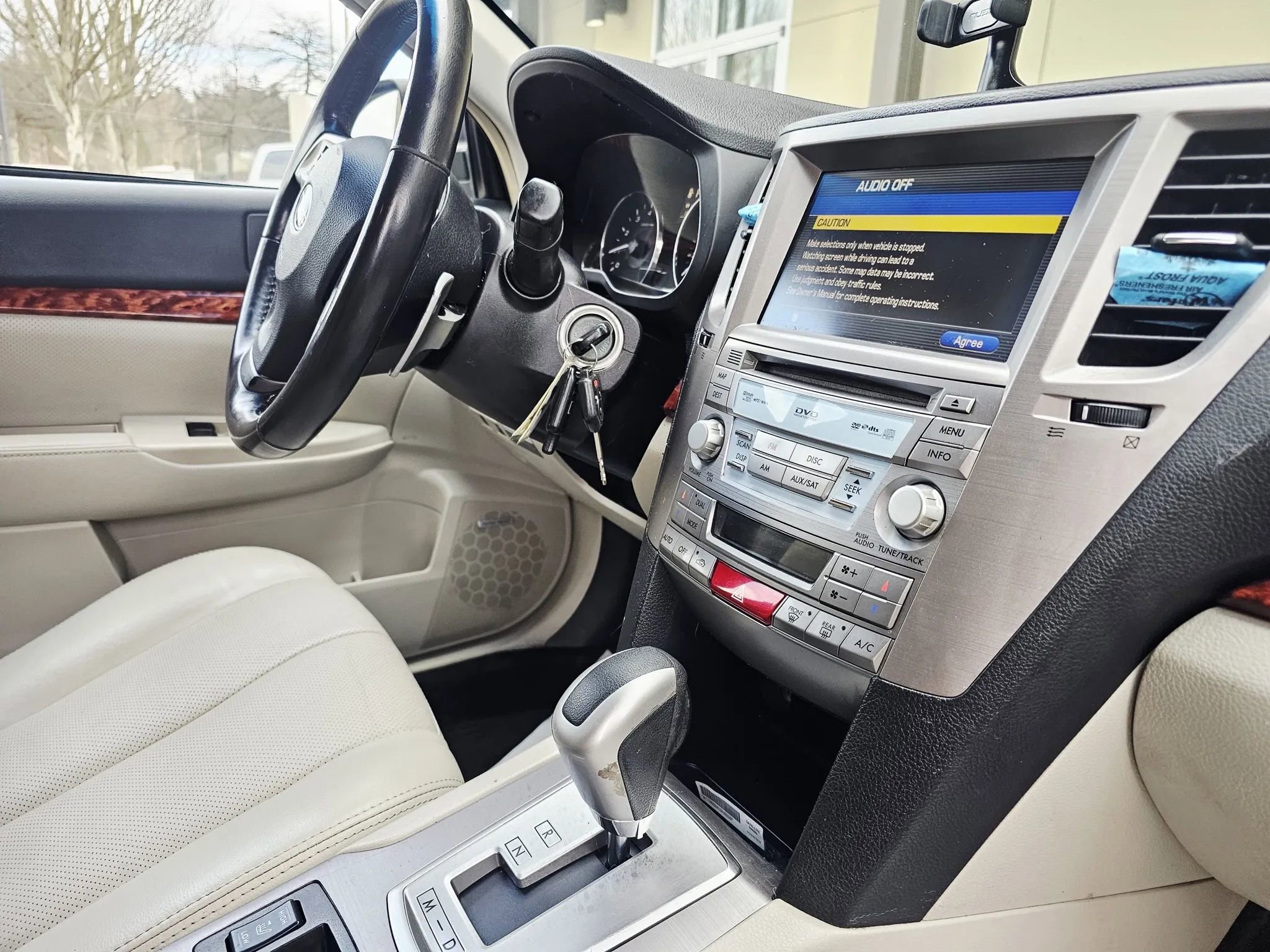 Used 2012 Subaru Outback 2.5i Limited AWD/4WD image 14