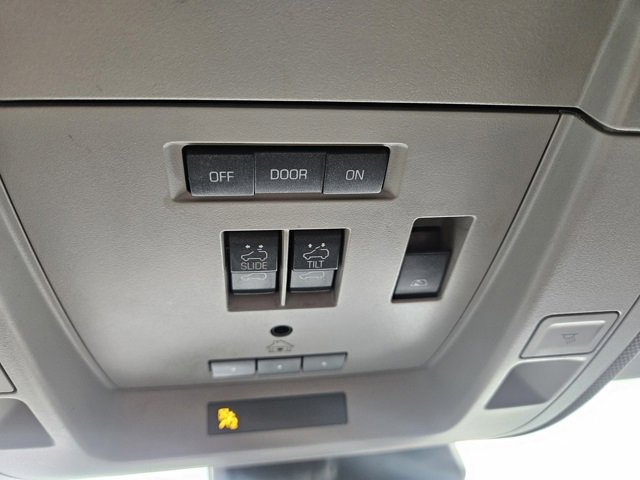 Used 2018 GMC Sierra 1500 SLT image 40