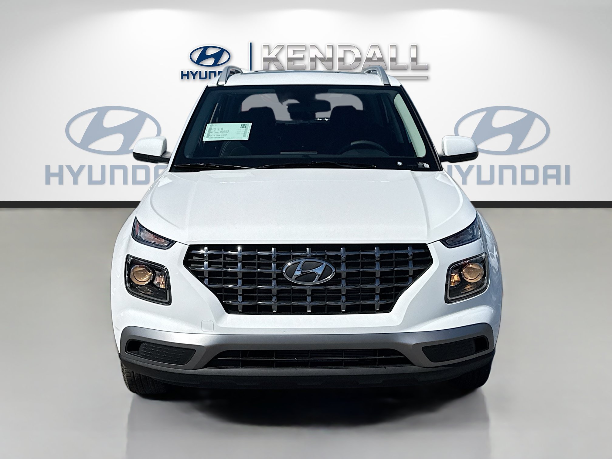 New 2026 Hyundai Venue SEL FWD image 2